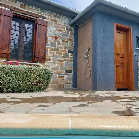 Equus & Cella Villa *