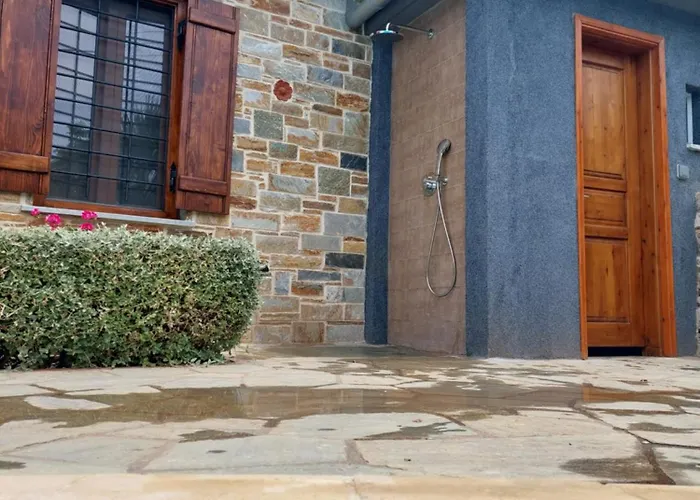 Equus & Cella Villa *