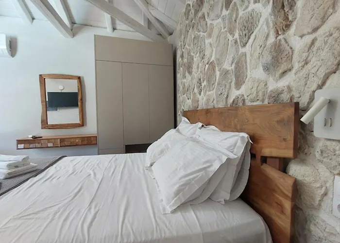 Equus & Cella Villa Koropi