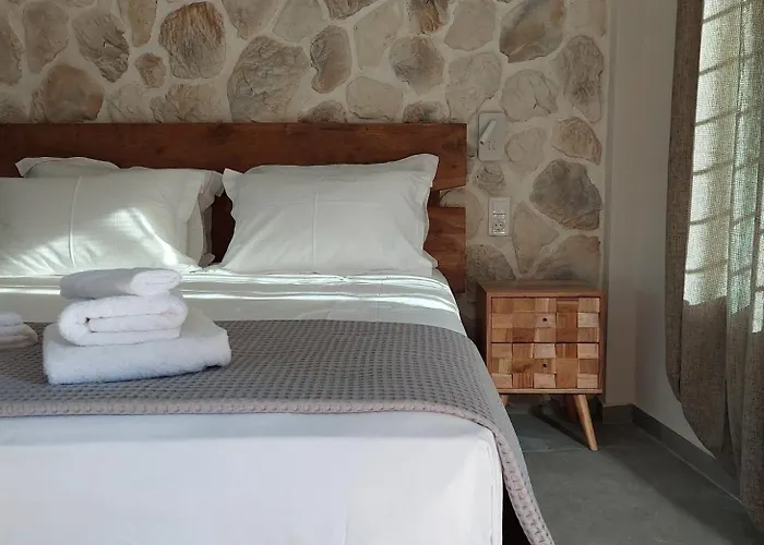 Equus & Cella Villa *