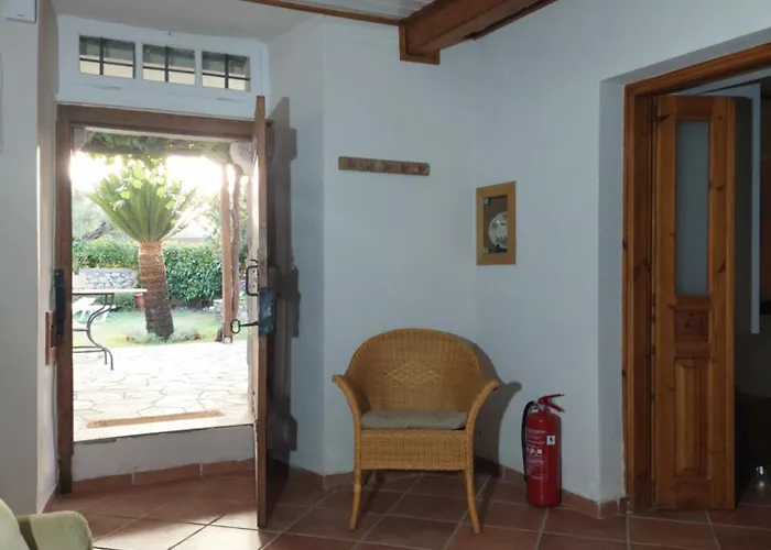 Villa Equus & Cella Koropi