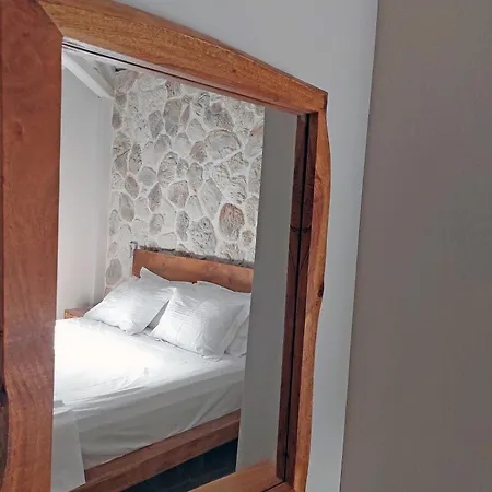 Equus & Cella * Koropi